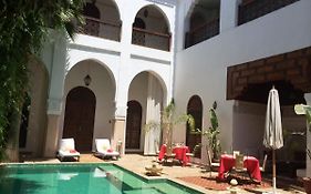 Riad Shama & Traditions